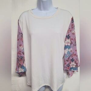 mts Large White Slinky Stretch Semi Sheer Top Nice Condition